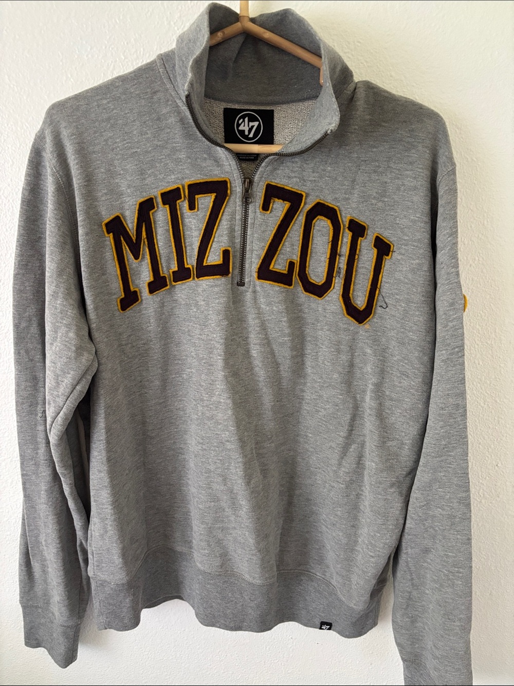 47 Brand Gray Mizzou Half-Zip Sweatshirt with Gold Trim Medium
